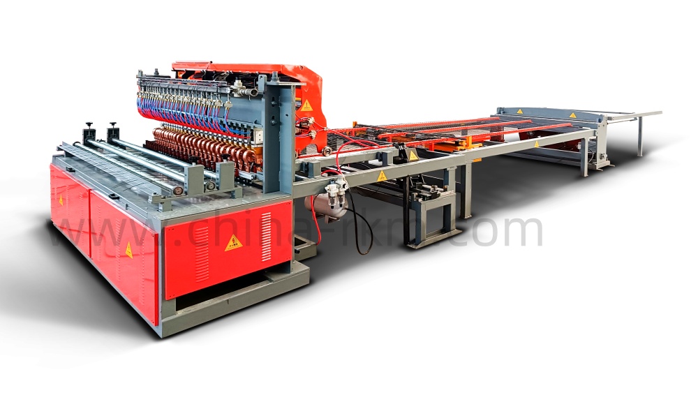 machine à grillage pour poules (3)